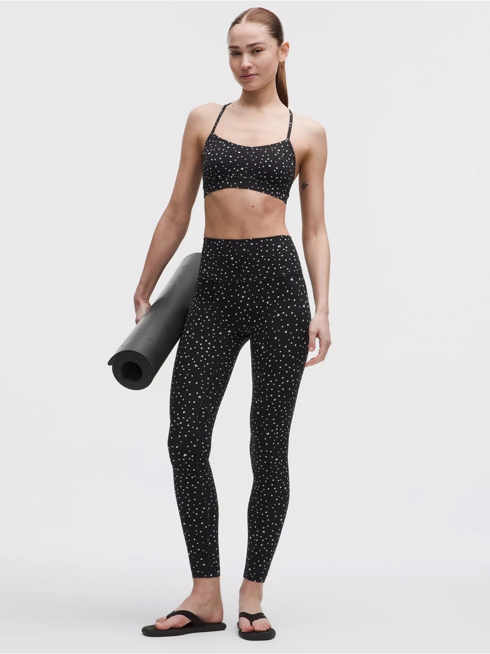 Lululemon Polka Dot heart leggings HR 28” align no line